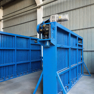Vertical storage cage