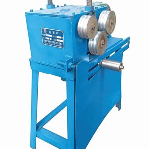 The three-wheel small circle forming machine