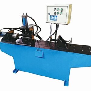 Liquid compression pipe machine