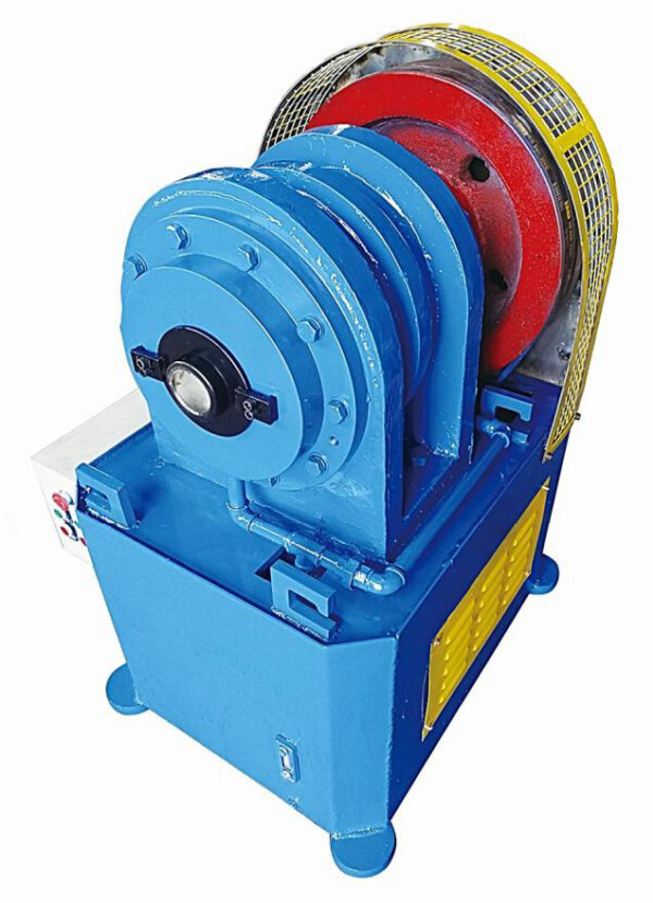 Silent tube shrinking machine